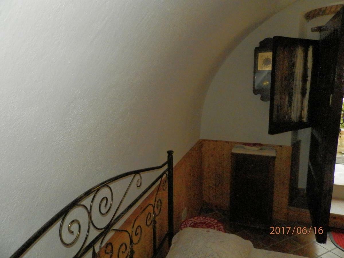 B&B Palazzo L'Occaso Castrovillari Eksteriør billede