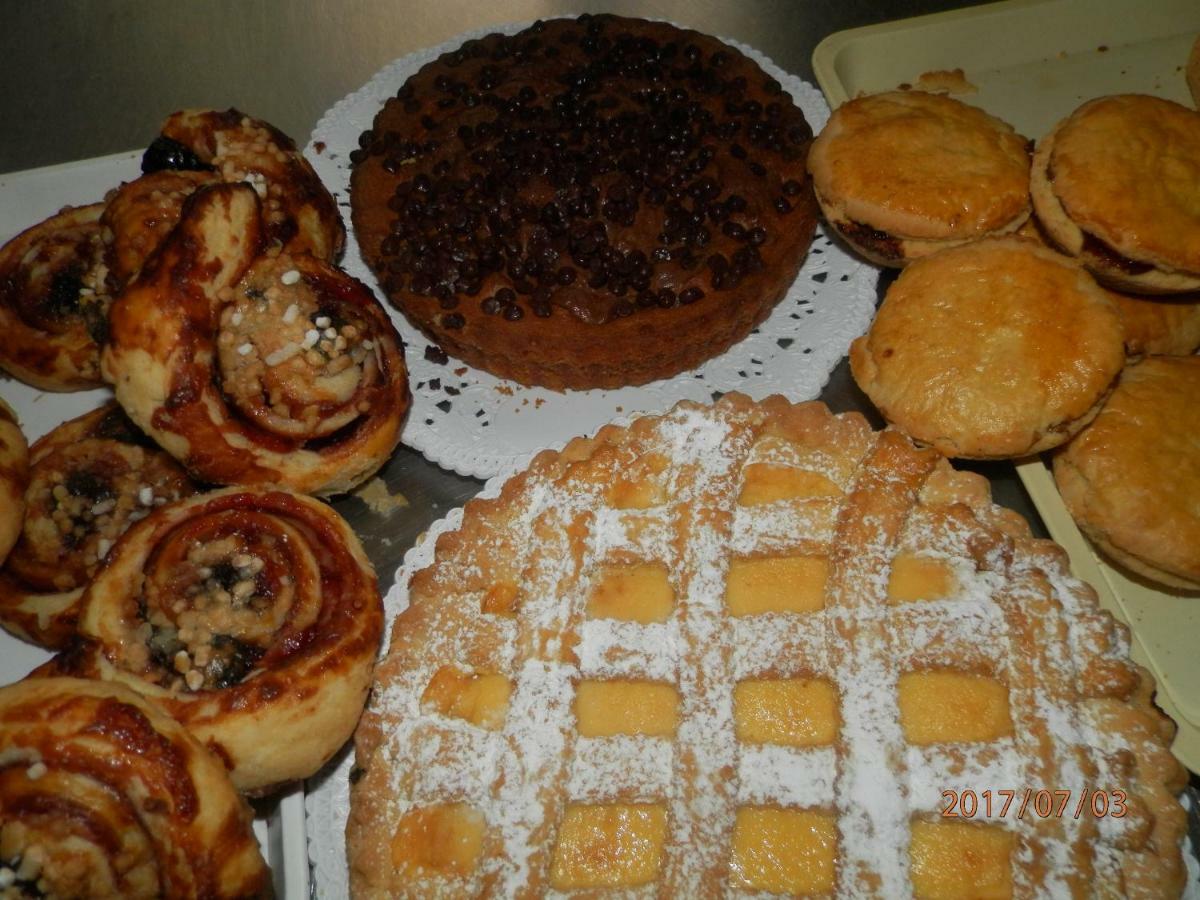 B&B Palazzo L'Occaso Castrovillari Eksteriør billede