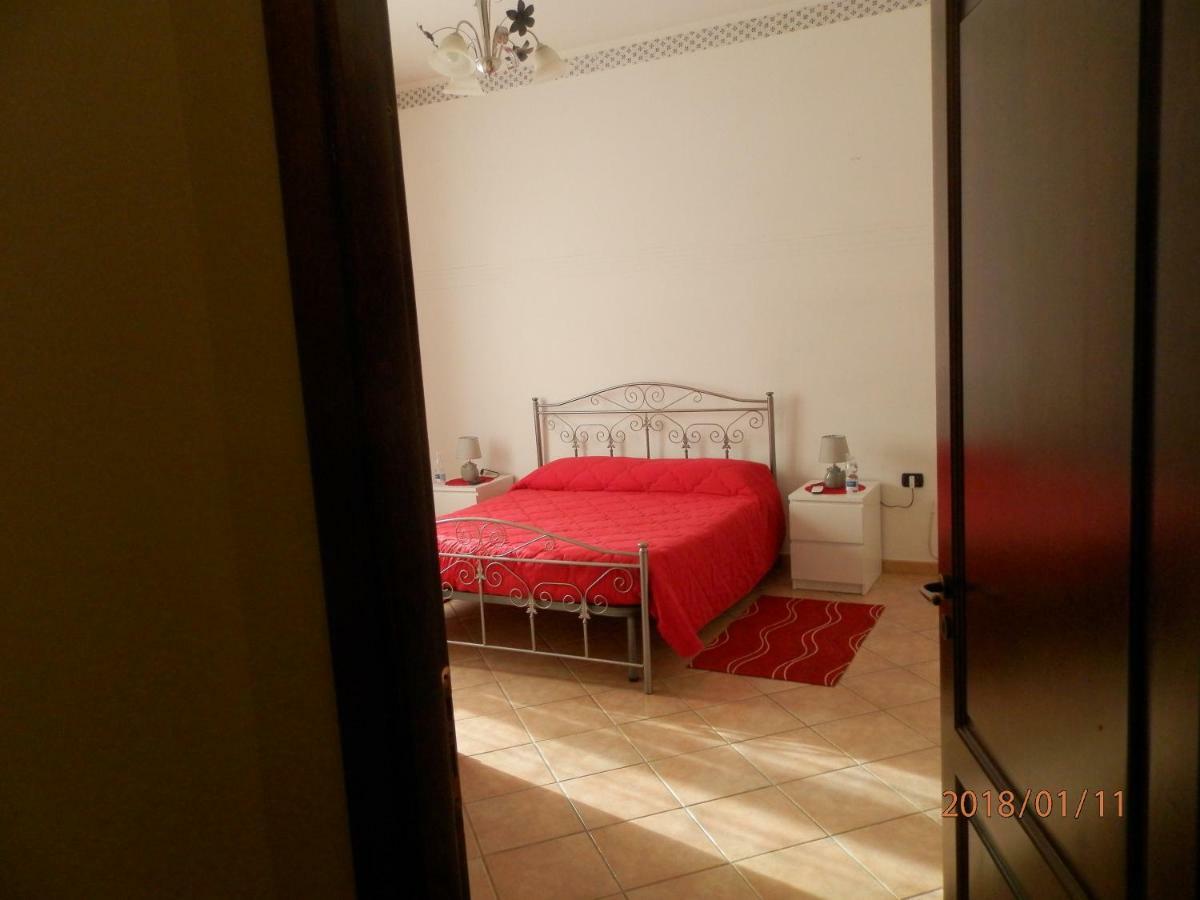 B&B Palazzo L'Occaso Castrovillari Eksteriør billede