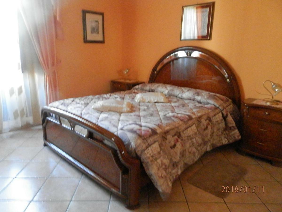 B&B Palazzo L'Occaso Castrovillari Eksteriør billede